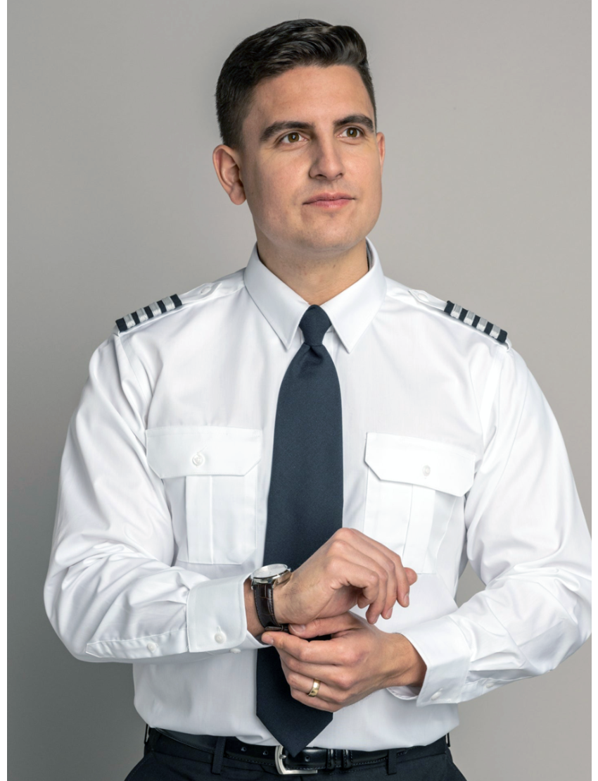 Sterling Tapered Flap Pocket Long Sleeve Shirt w/Eyelet